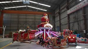 Trackless Trains and Chair Swing Carnival Rides: Enhancing Amusement Park Experiences