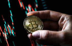 A Strategic Review of Funded Trading Programs and Crypto Prop Firms