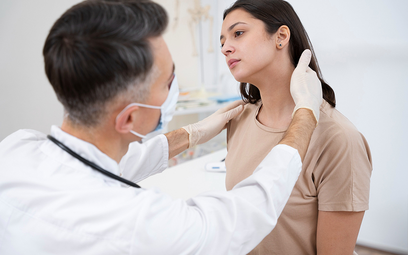 Signs It May Be Time to See a Thyroid Doctor